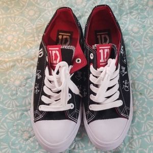 1D(One Direction) Shoes, conververse style/sneaker